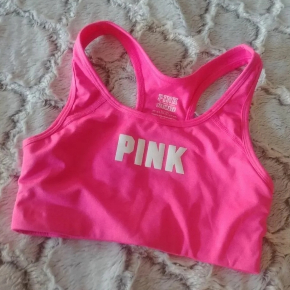VS PINK Ultimate Sports Bra